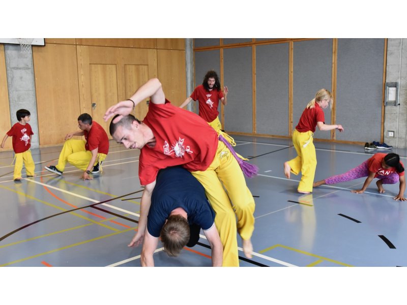 Rencontre de Capoeira de fin d'année les 14-15 juin 2024 - Cours d'initiation à la capoeira "Spécial Parents & Adultes »  avec Roda — 33