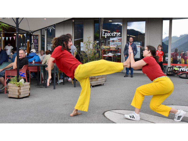 Rencontre de Capoeira de fin d'année les 14-15 juin 2024  Démonstration au Tandem Café — 7