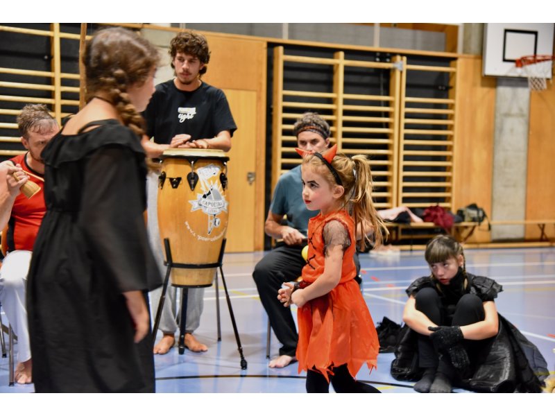 Roda Halloween 2025 — 24