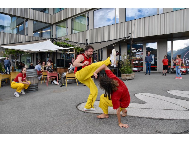 Rencontre de Capoeira de fin d'année les 14-15 juin 2024  Démonstration au Tandem Café — 5