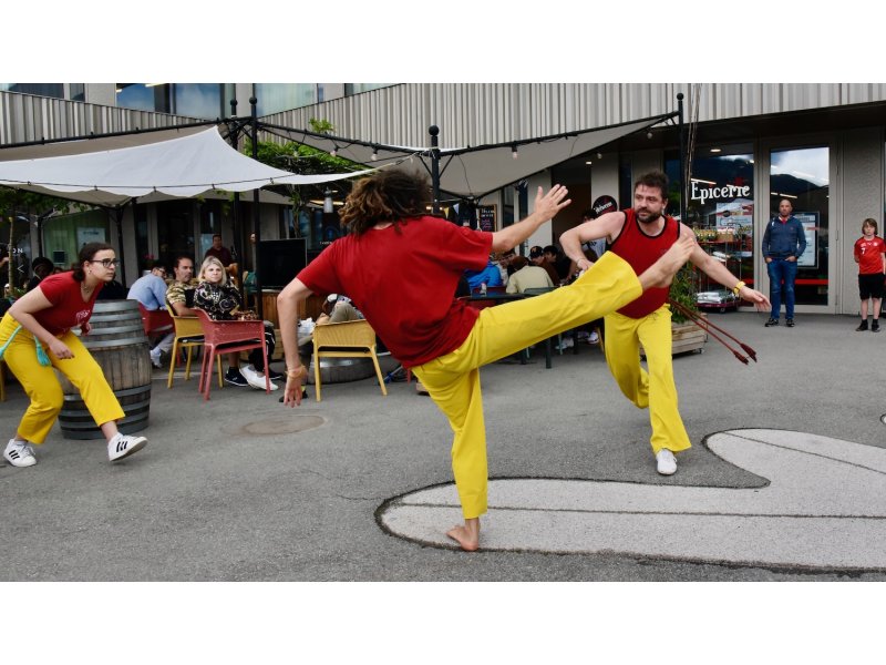 Rencontre de Capoeira de fin d'année les 14-15 juin 2024  Démonstration au Tandem Café — 6