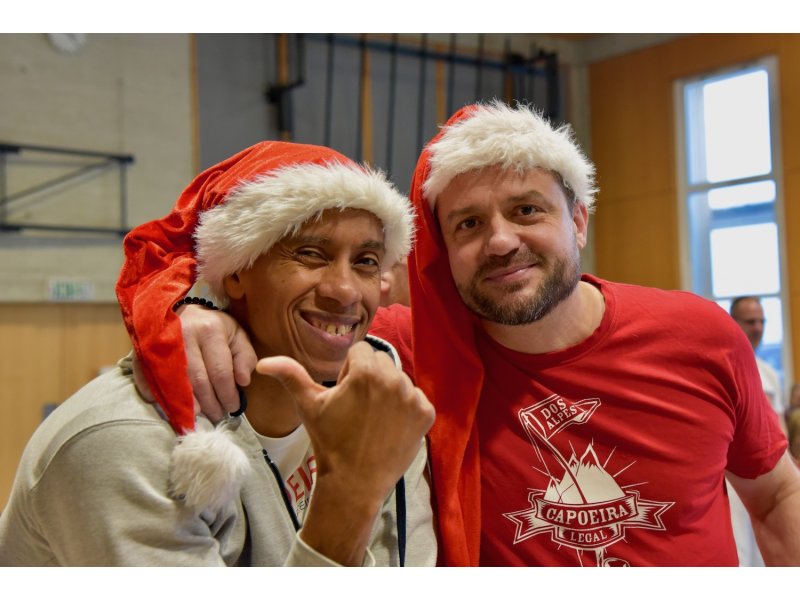 RODA DE NOEL Samedi 9 2023 - Cours : Minis - Maxis - Adultes et Roda de Noël — 19