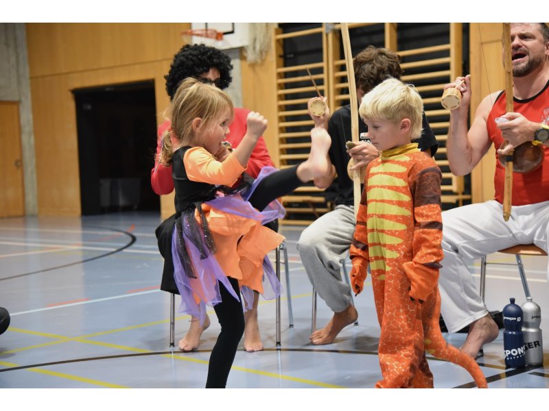 Roda Halloween 2025 — 9