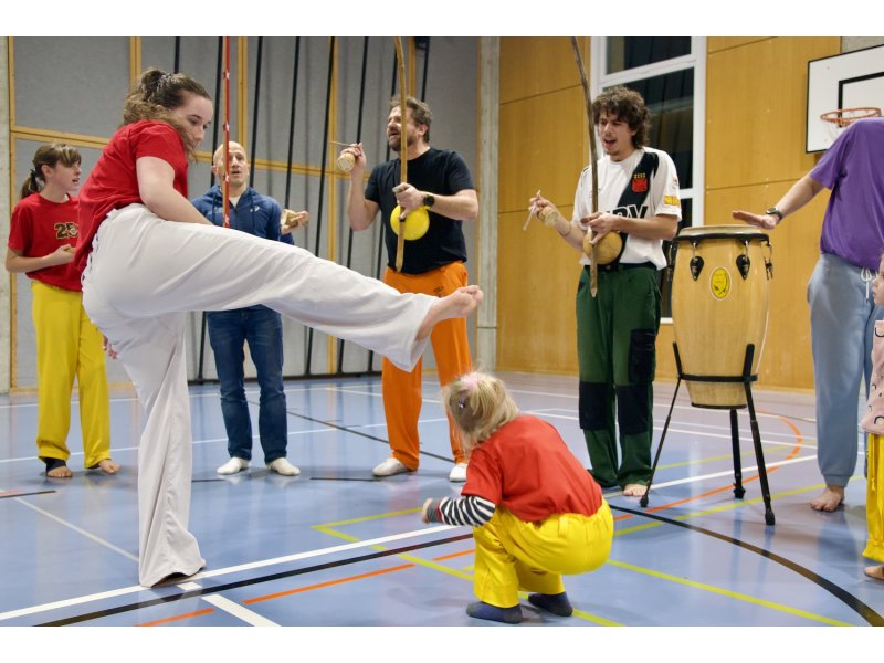 Roda de Noël 2025 - Cours Mini's et Maxi's et Roda — 8