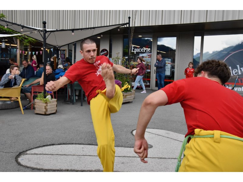 Rencontre de Capoeira de fin d'année les 14-15 juin 2024  Démonstration au Tandem Café — 22