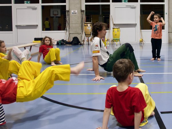 Roda de Noël 2025 - Cours Mini's et Maxi's et Roda