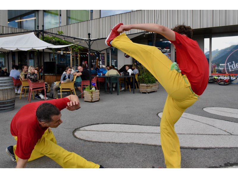 Rencontre de Capoeira de fin d'année les 14-15 juin 2024  Démonstration au Tandem Café — 23