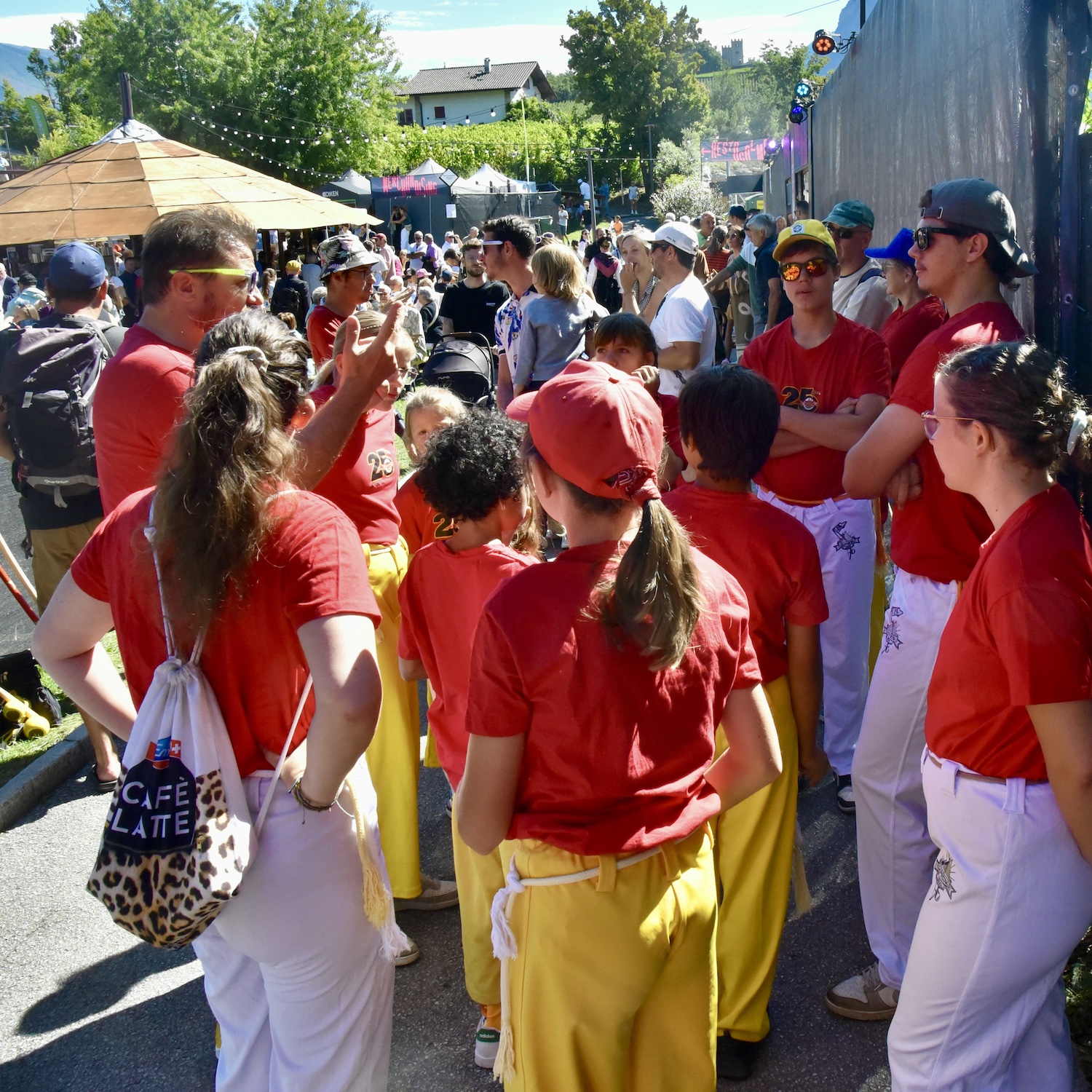 Roda pour la fête de la commune de Noble-Contrée